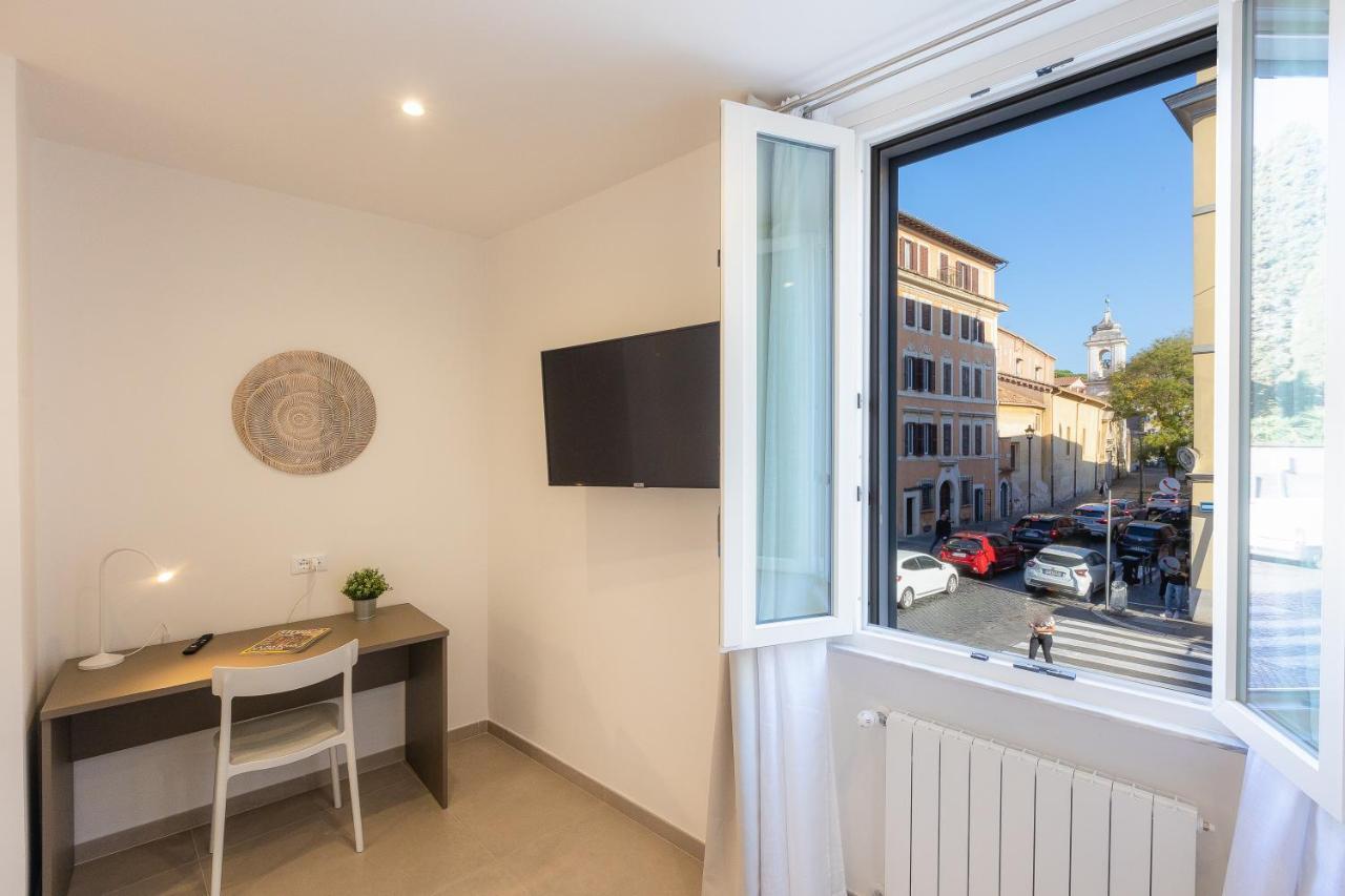 Colosseum Holidays - San Giovanni In Laterano Рим Екстериор снимка